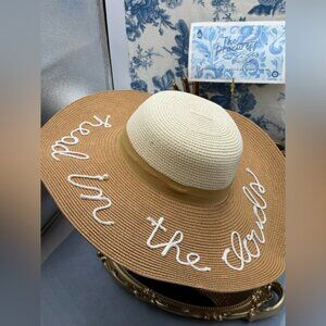 🆕 EUGENIA KIM 🧿 NWT Honey "Head in the Clouds" Floppy Sun Hat, Brown & White